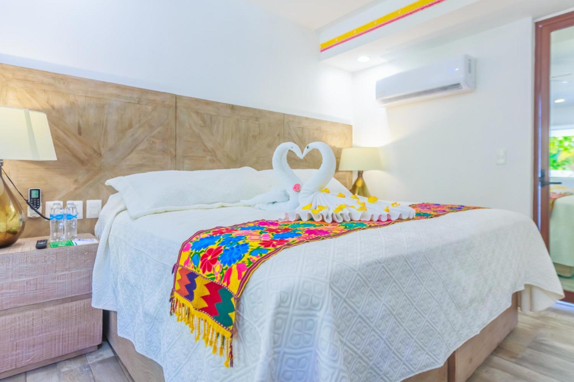 Hotel Paradise Suites Isla Mujeres Zewnętrze zdjęcie